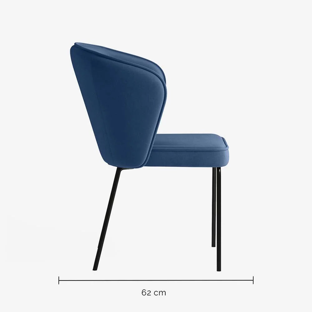 Chaise en velours bleu nuit