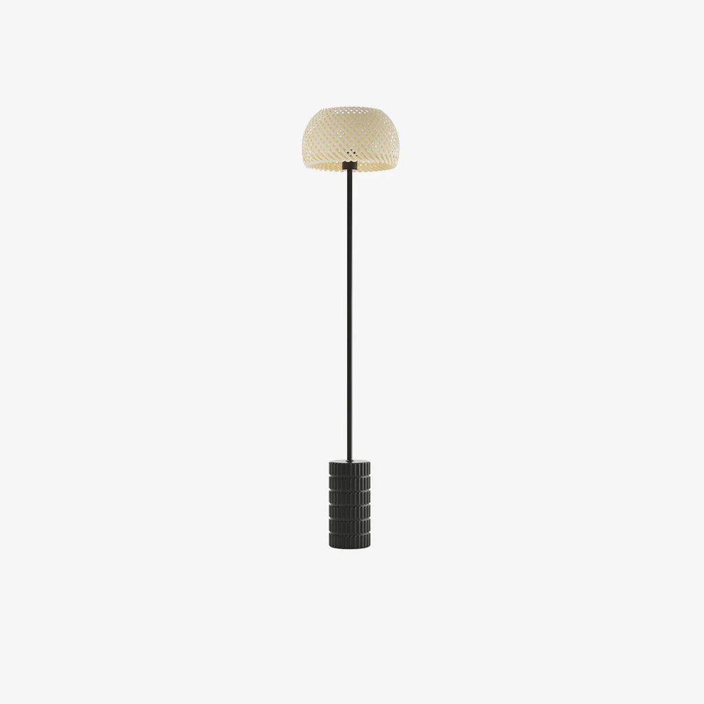 Lampadaire noir et bambou