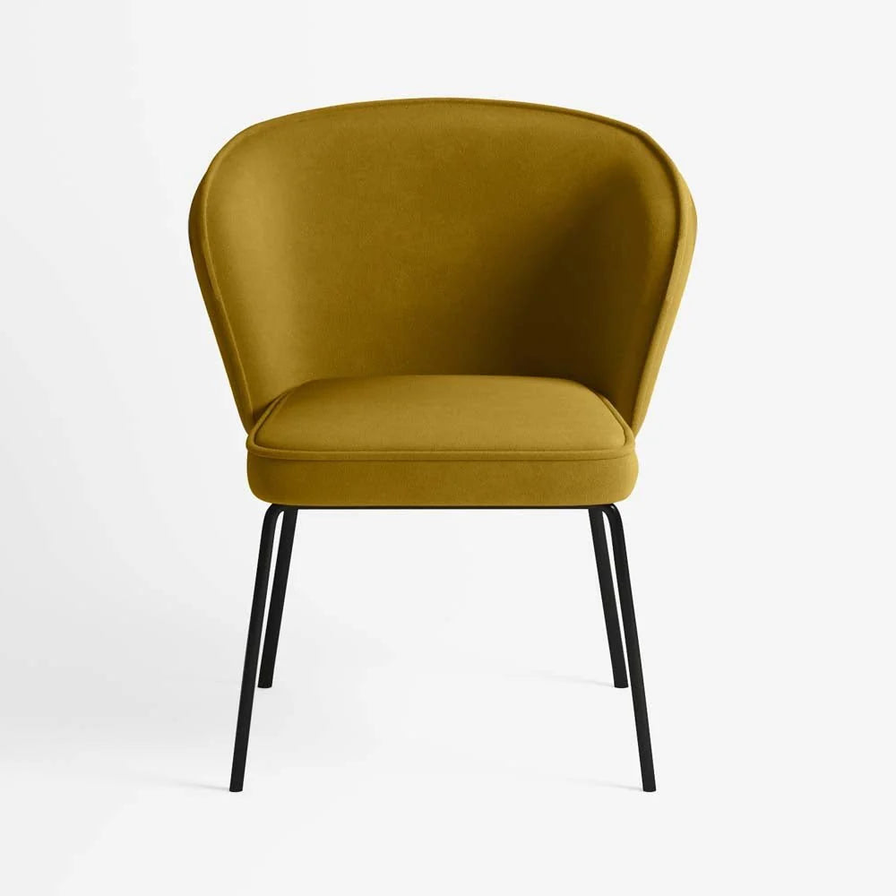 Chaise en velours jaune moutarde