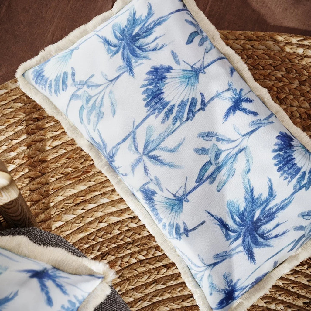 Coussin rectangulaire feuillage tropical bleu Dakar