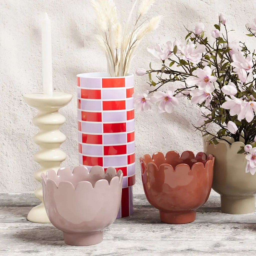 Petit vase forme tulipe en c ramique rose Marceau