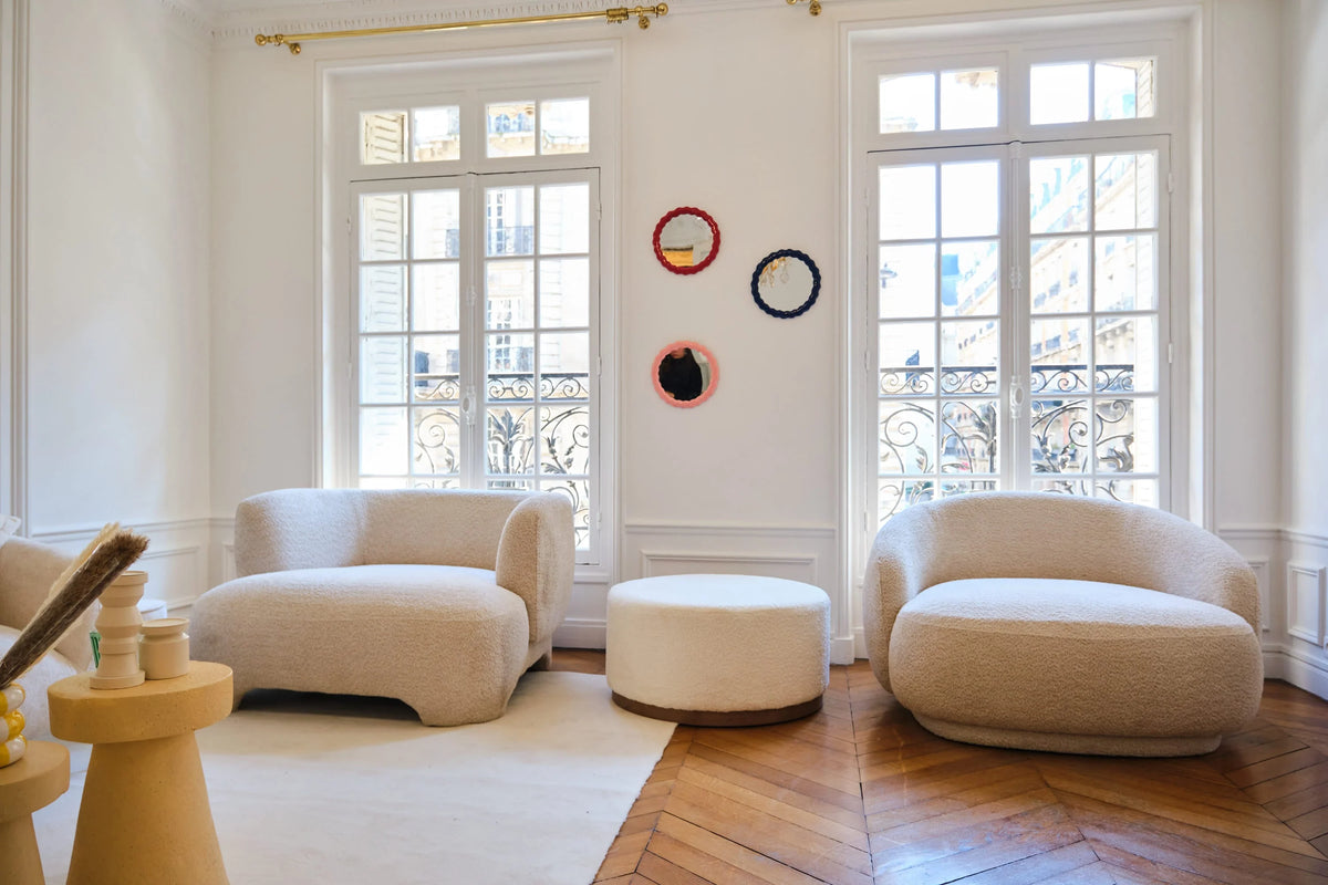 Grand pouf rond ottoman en bouclette