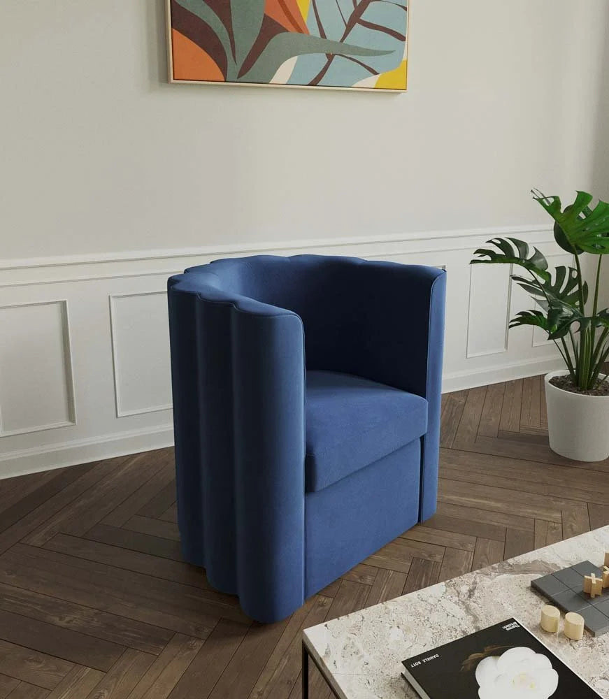 Fauteuil vintage en velours bleu nuit