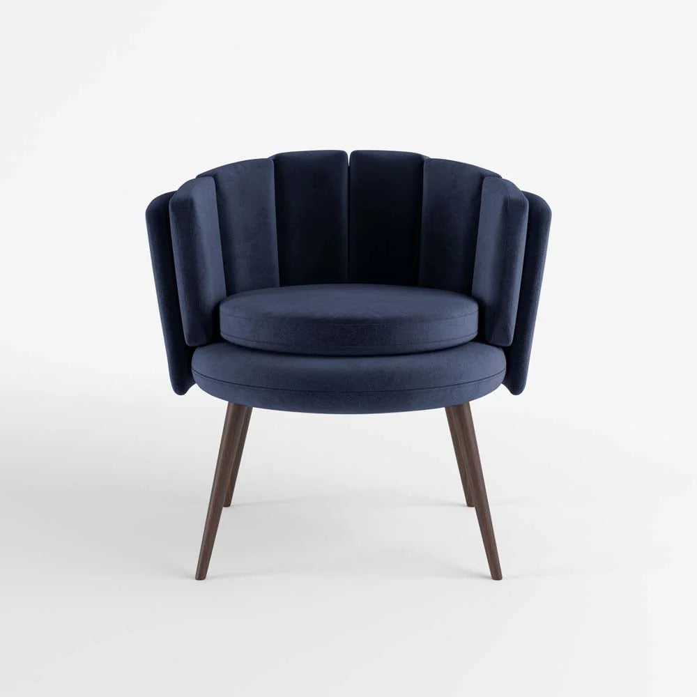 Fauteuil en velours bleu nuit