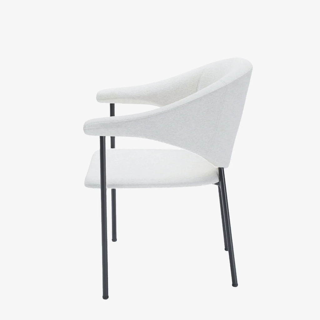 Lot de 2 chaises avec accoudoir design en velours beige Jeanne