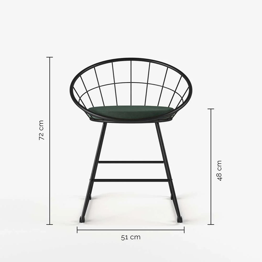 Chaise en métal et velours vert sapin