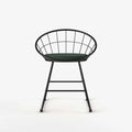 Chaise en métal et velours vert sapin
