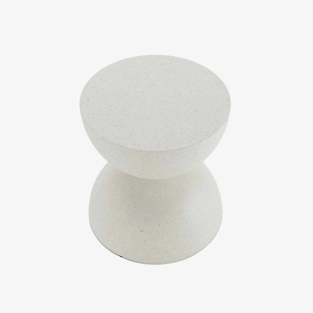 Table d'appoint ronde design en magn sie, gris mouchet  Bergamote