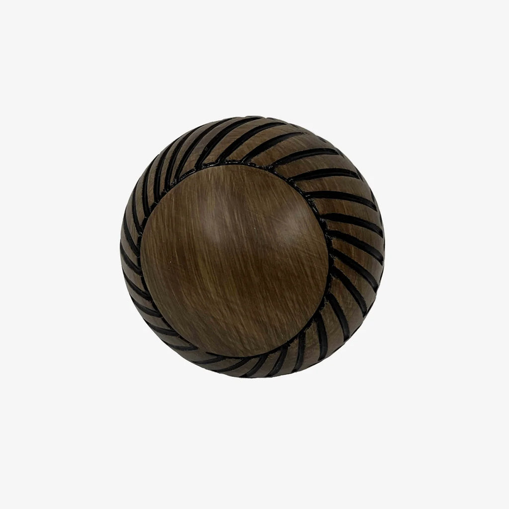 Boule d co en r sine effet bois sculpt  Delhi