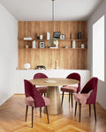Chaise en velours bicolore rouge et rose