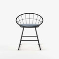 Chaise en métal et velours bleu perle