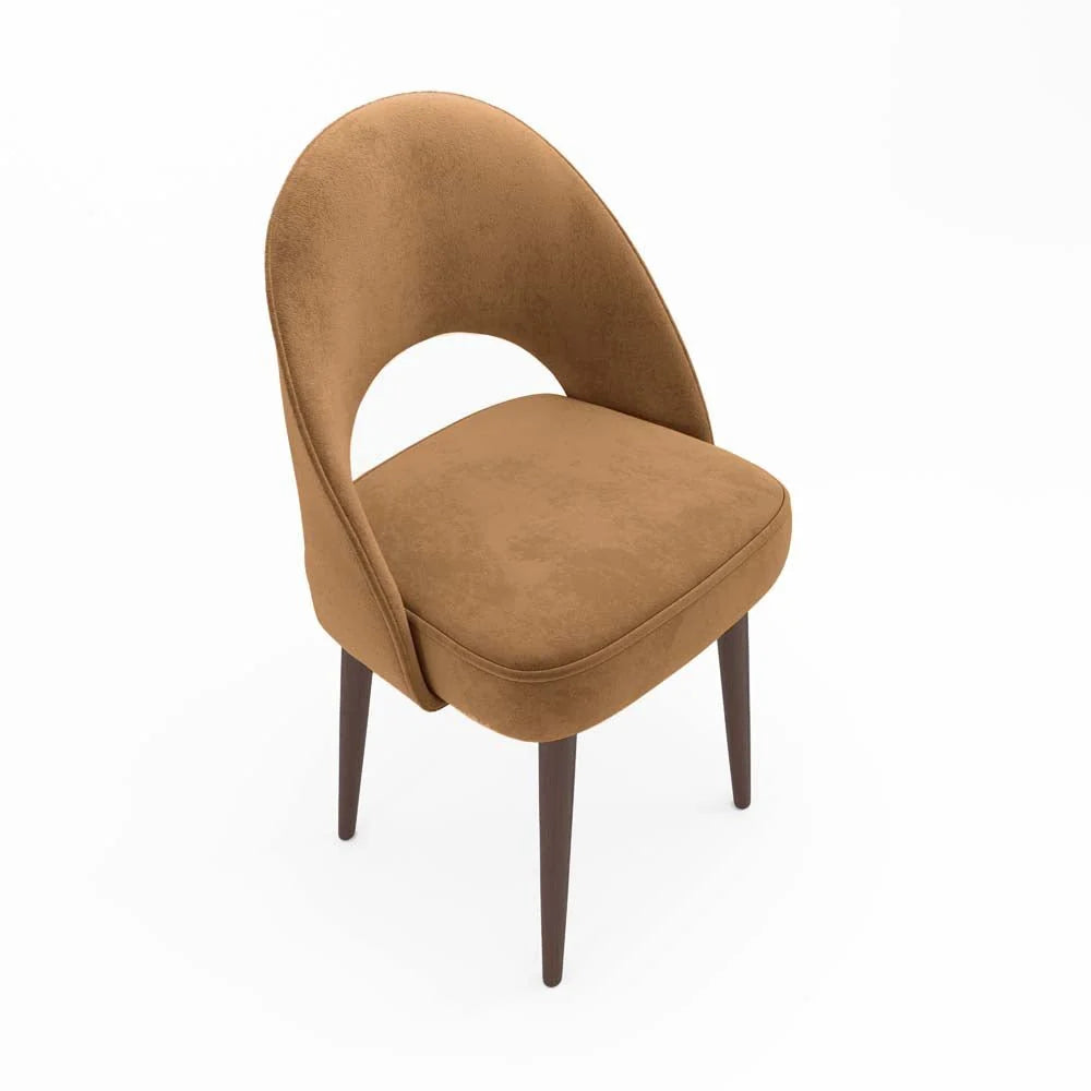 Chaise en velours camel